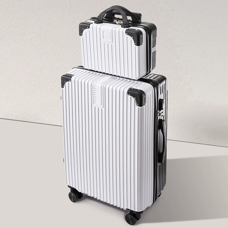 Capacious suitcase, durable box with zipper