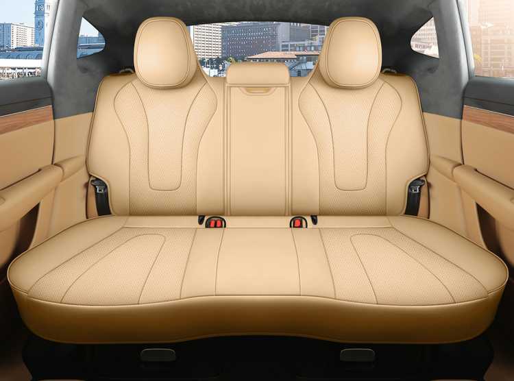 Suitable for the 2026 New Model Zhijie R7, All-Season Universal Full-Coverage Car Seat Cover and Cushion Set