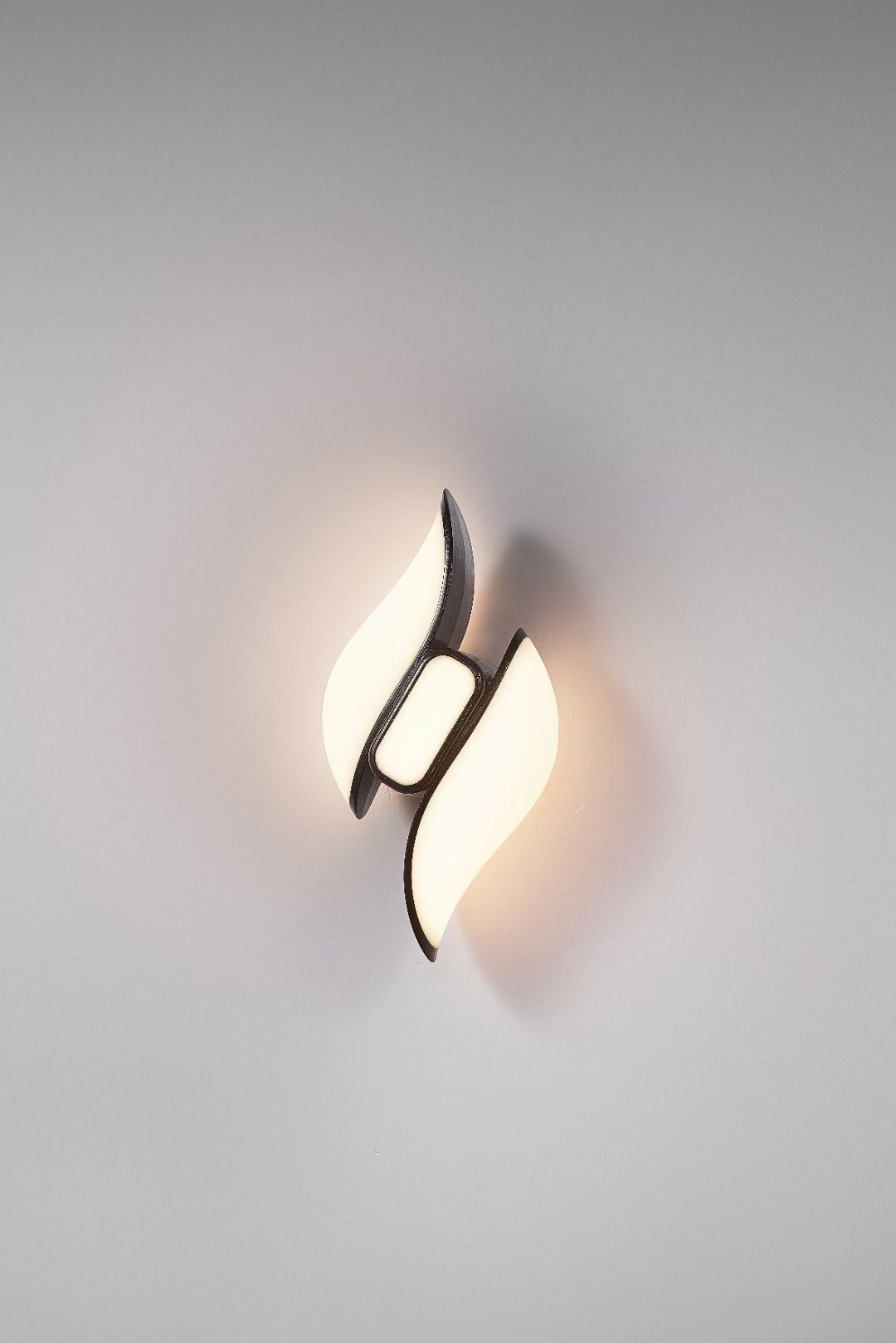 8143 스퀘어 갈매기 블랙 [275*125*80mm]