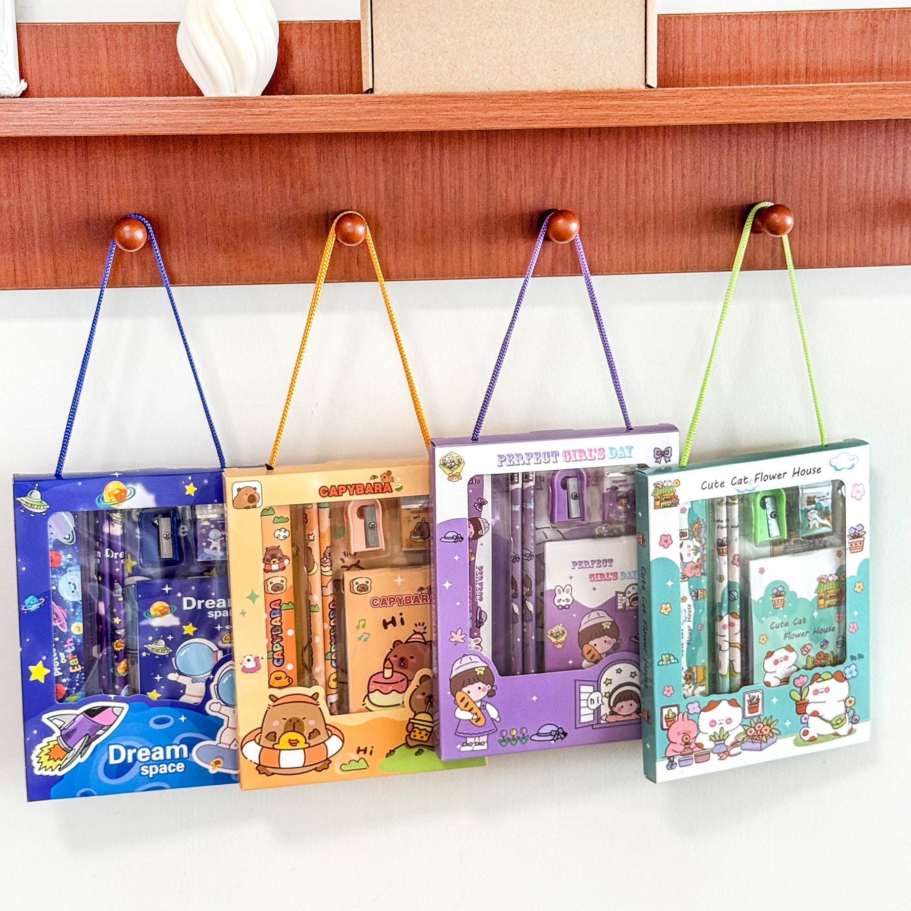 Juego de regalo de papelería para niños Recompensa de jardín de infantes Caja de regalo de papelería sorpresa Recompensa de dibujos animados de alto valor Regalo pequeño