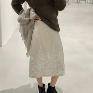 ���c��ϣʮ����2026���nϵ�r���@�ݚ��|ƴ���W�W��Ƭ����ȹ04863