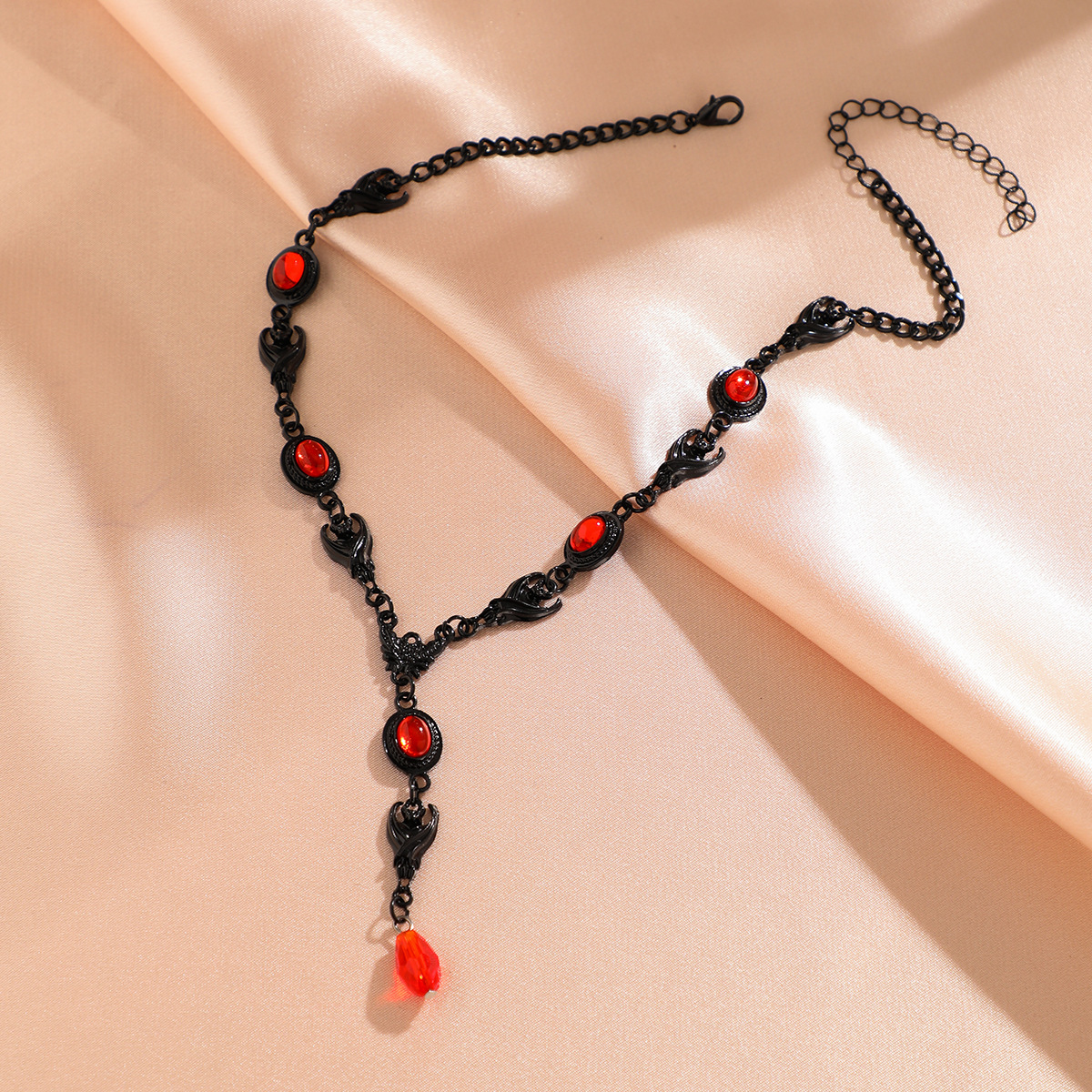 All Seasons Season Gothic Hip-Hop Dark Style Geometric Alloy Plastic Chain-free Pendant Necklaces Wholesale
