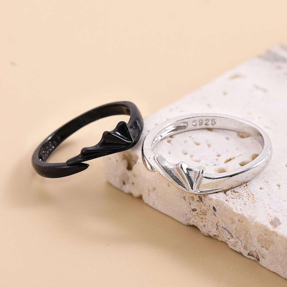 Fashion Simple Angels and Demons Black and White Couple Ring