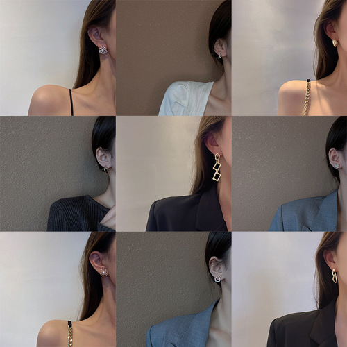 European and American fashion ins retro metal earrings, feminine fashion, simple matte gold earrings, geometric versatile earrings