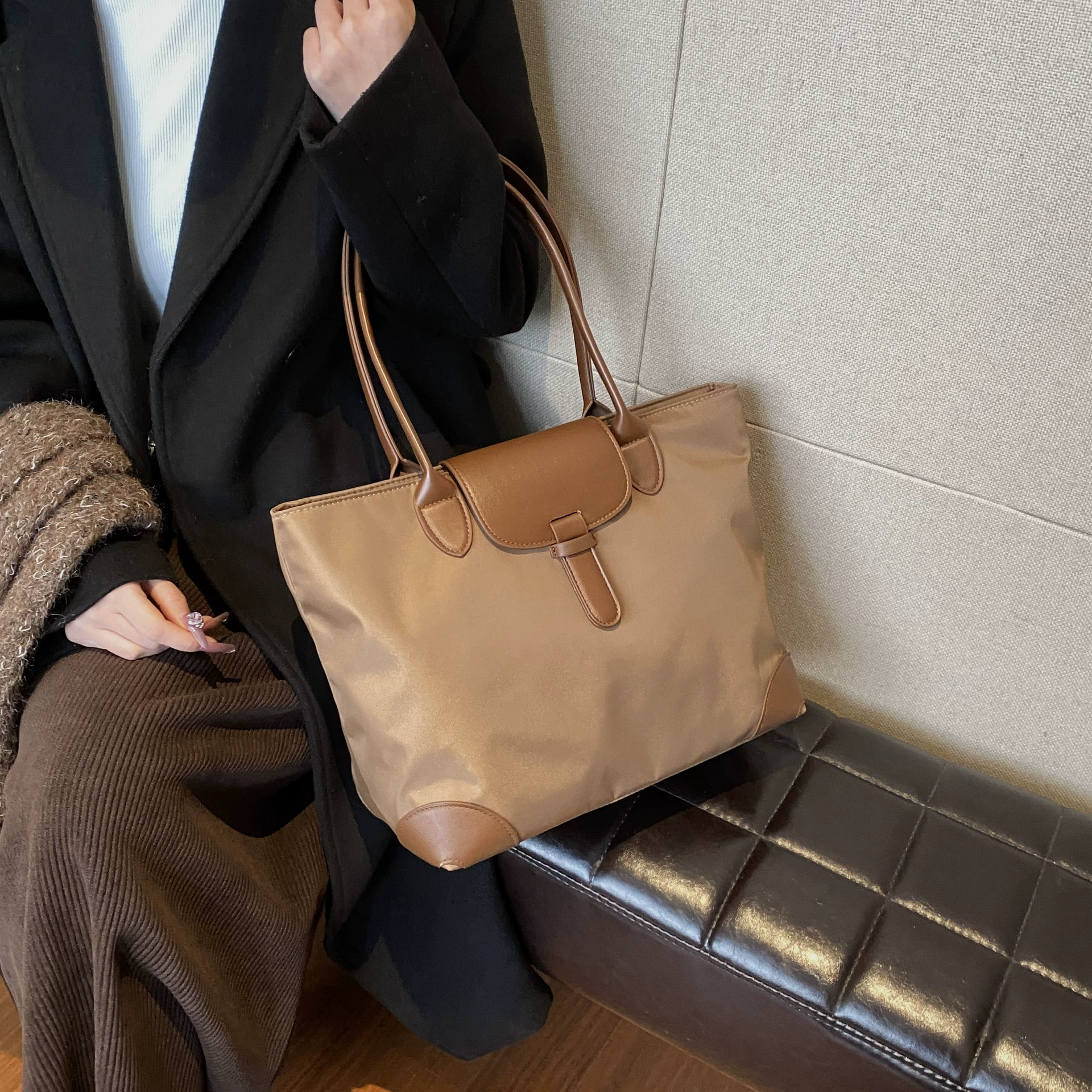 Кросс-граничная новая водоотталкивающая женская сумка, высококачественная, легкая, вместительная повседневная дорожная сумка через плечо, оптовая продажа от производителя.