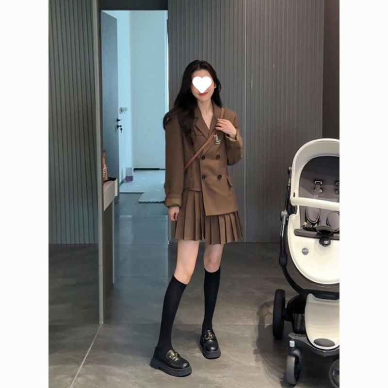 设计感假两件拼接压褶西装连衣裙新款显瘦百褶短裙|undefined