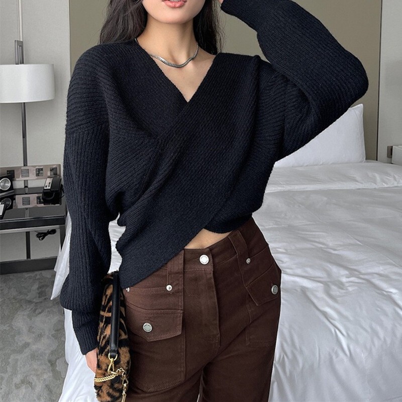 秋のvネックの底のニットの婦人服の秋冬の怠惰な風の上着のデザイン感は交差して不規則なセーターの潮があります。|undefined