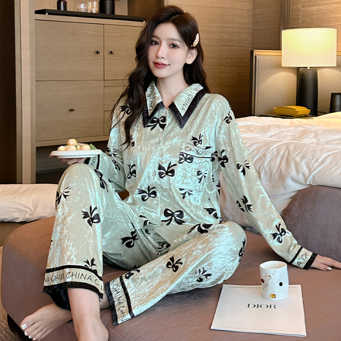 Luz de lujo estilo Chanel pijamas de las mujeres de terciopelo dorado solapa cardigan Otoño e Invierno de manga larga pantalones dulce casual traje de desgaste para el hogar