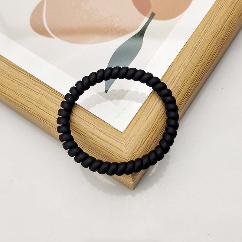 미세한 무광 블랙