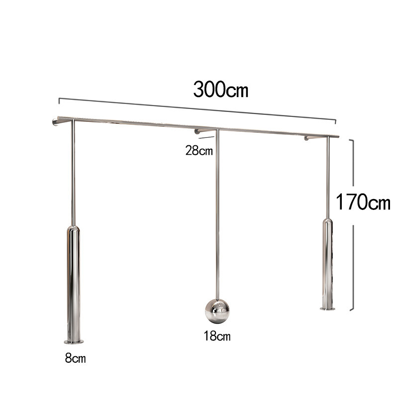 B형은 길이 300cm, 높이 170cm로 스테인레스 스틸로 두꺼워졌습니다.