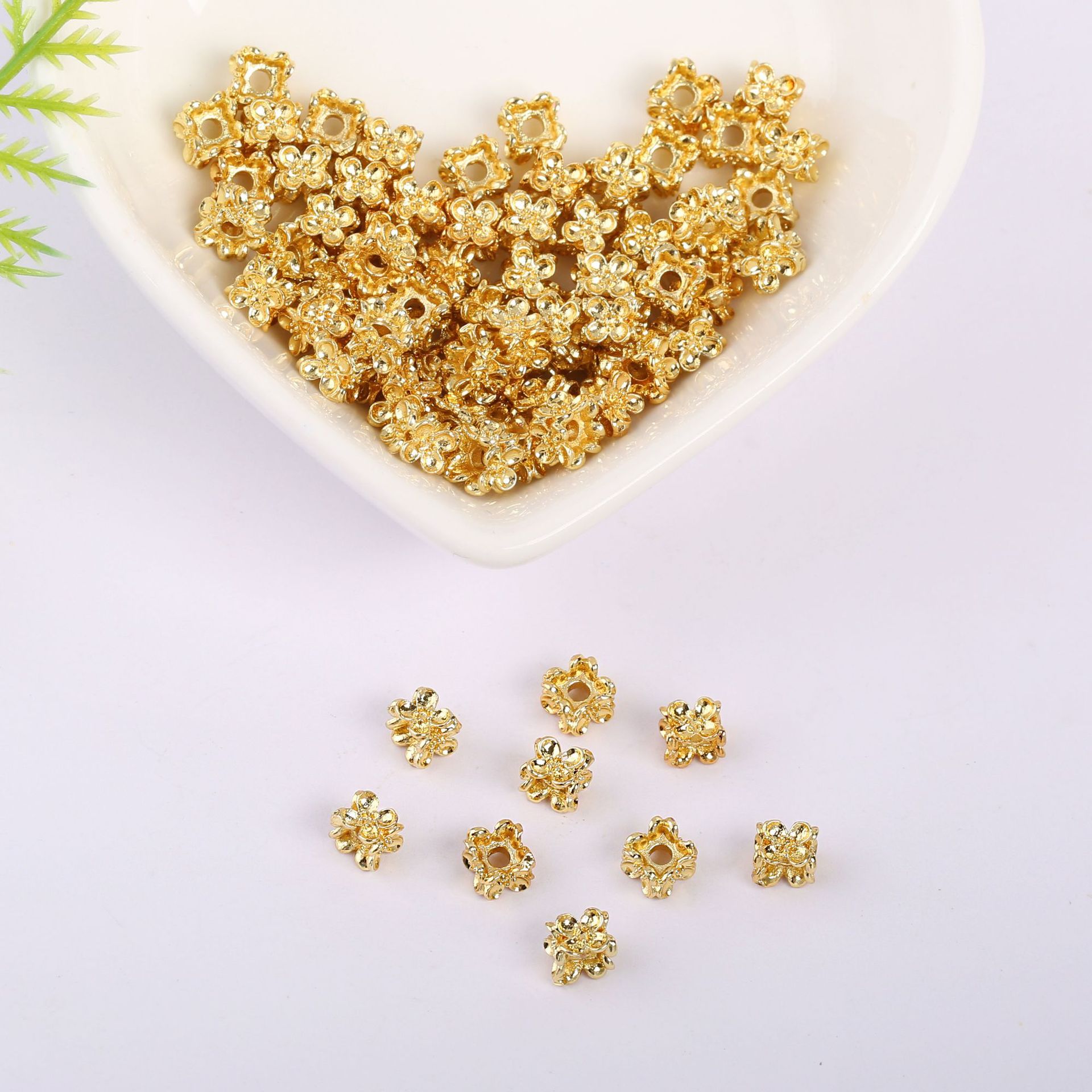 18K沙金保色莲花通孔隔珠花朵四叶草配饰diy手工编织手串手链配件