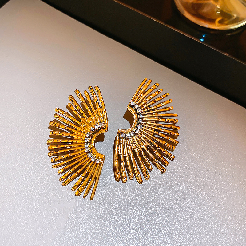 Pendientes de borla de flores transfronterizas de aguja de plata Pendientes de diseño de nicho europeo y americano Pendientes de temperamento de moda femenina Lujo ligero y de alta gama