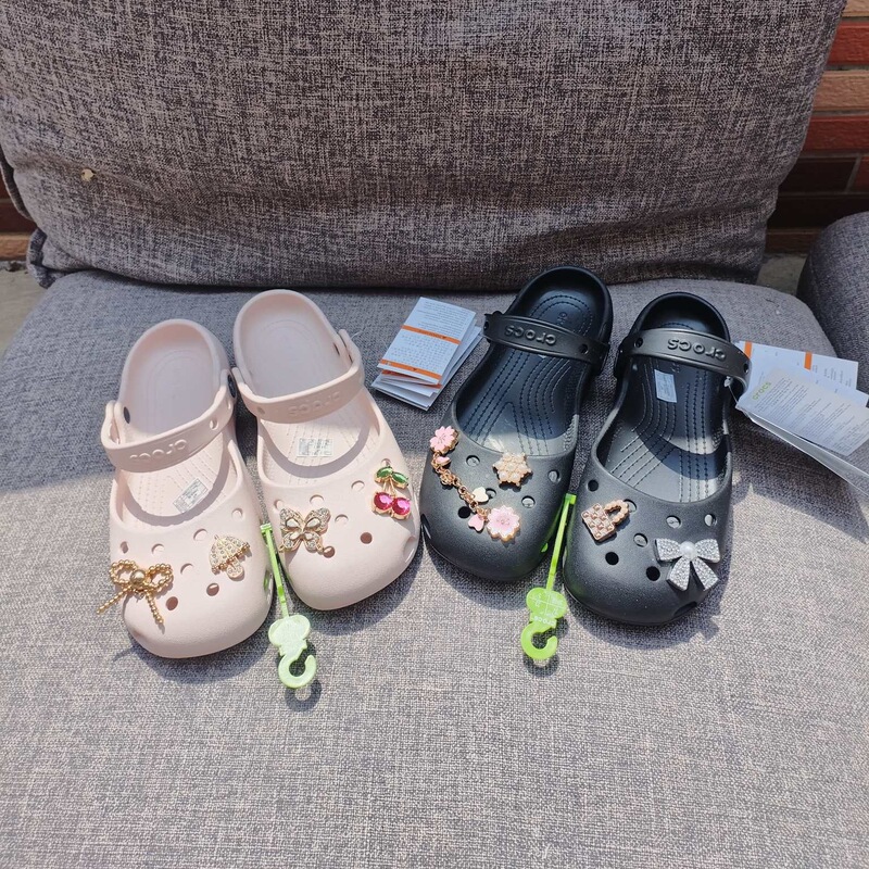 New Style Crocs Shoe Charms Afternoon Rose Shoe Buckle Bone White Cute Girls DIY Accessories Compatible with Crocs Shoes New Style Crocs Shoe Charms Afternoon Rose Shoe Buckle Bone White Cute Girls DIY Accessories Compatible with Crocs Shoes