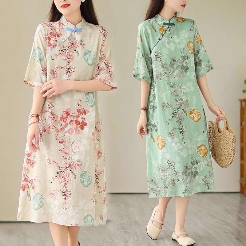 Summer retro elegant dress
