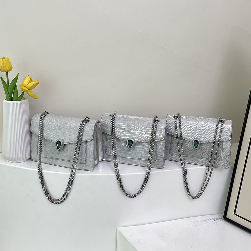 This Year's Popular Bags 2025 New Fashion Snake-pattern Small Square For Women Versatile Chain Shoulder Crossbody Bag_voghion.com