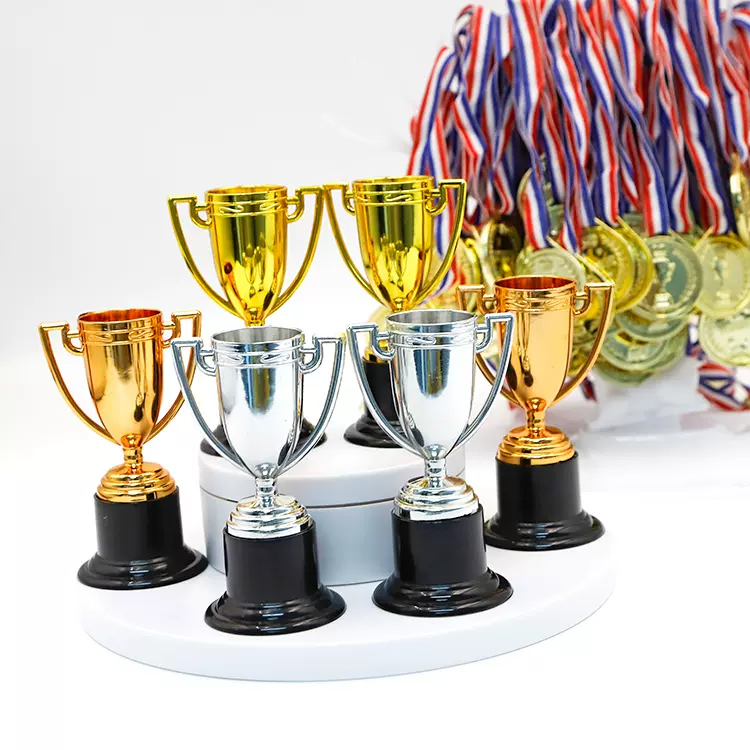 儿童塑料金色迷你奖杯奖牌套装荣誉颁奖奖励派对玩具用品厂家批发