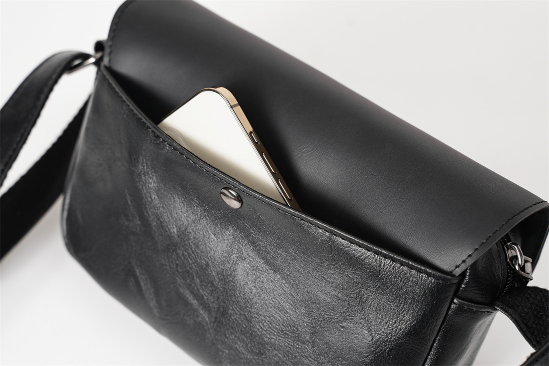Vyriškas pečių krepšys Trend Personality Fashion Rivet New Small Square Bag Street Couple Messenger Bag_voghion.com
