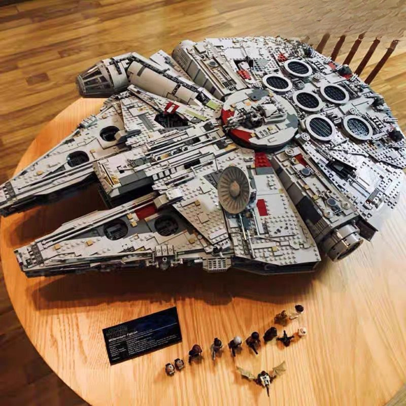 ミレニアムファルコンスターウォーズシリーズ大型組み立て高難易度積み木おもちゃ男の子と互換性があります。|undefined