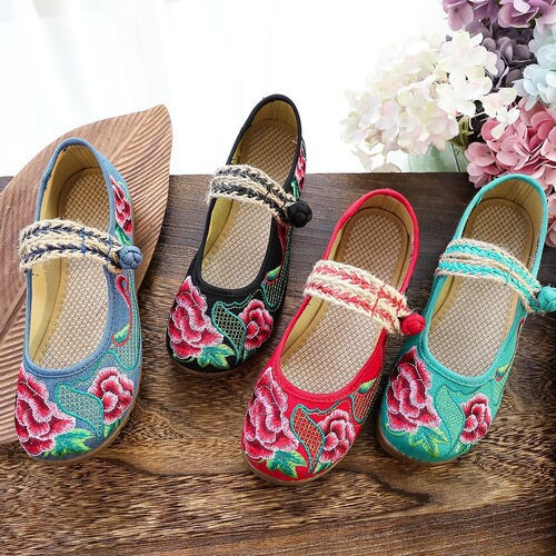 Flat shoes, tendon soles, loose fat foot mom shoes, grandma shoes, mother-in-law shoes, embroidered cloth shoes for women