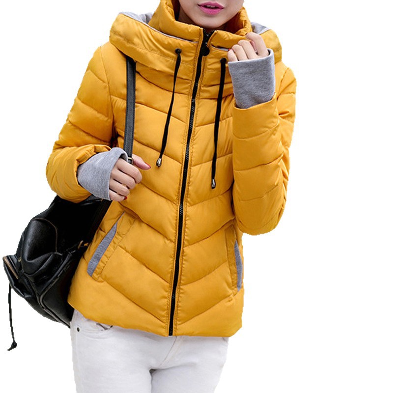 Trajes de algodón transfronterizos gruesos pequeños para mujeres nuevas chaquetas de algodón corto de cuello vertical de invierno delgadas y cálidas
