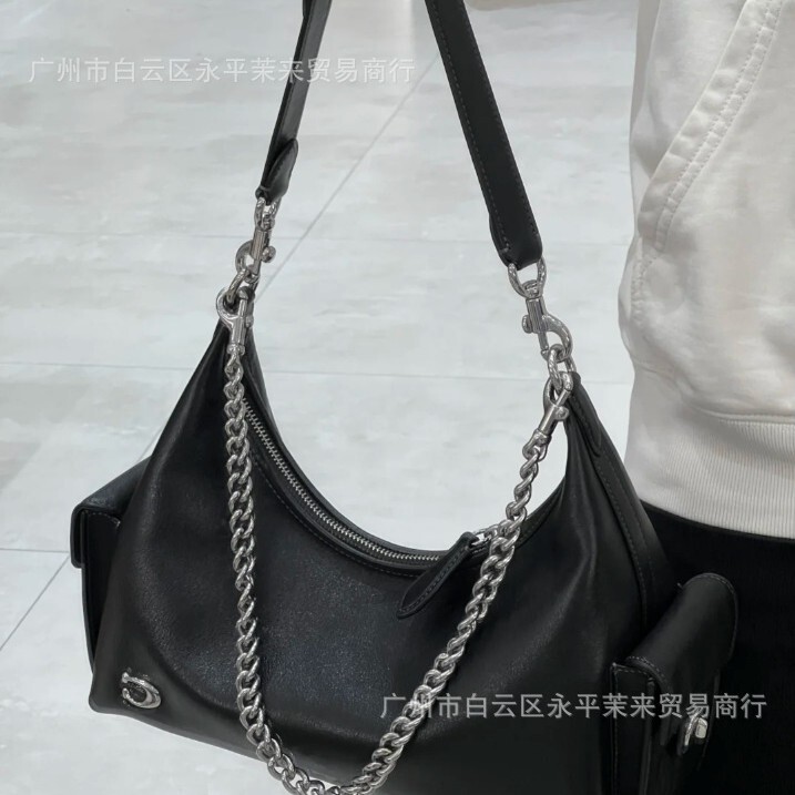 Ole ポケット ジュリエット バッグ 30 ジュリエット ショルダー クロスボディバッグ C 字型バックル レディース 通勤 チェーンバッグ|undefined