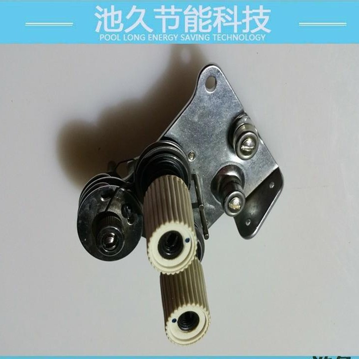 服装加工设备零部件   842夹线器组件 双针车配件