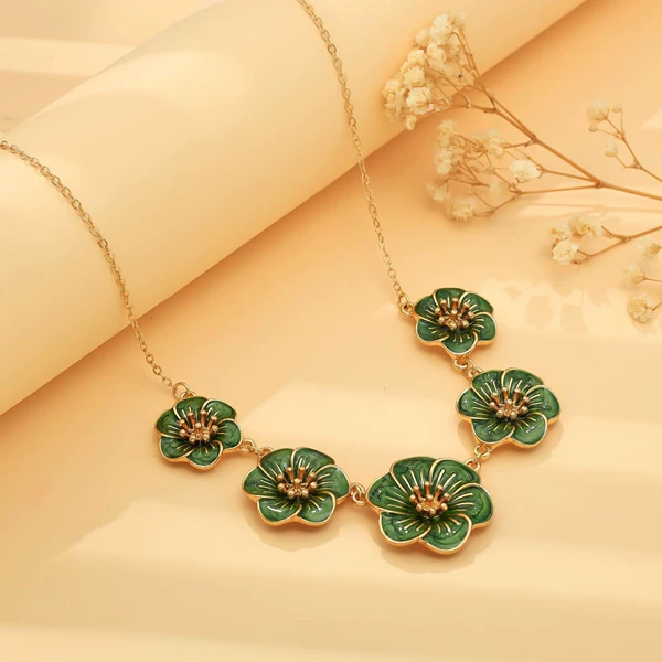 Green necklace