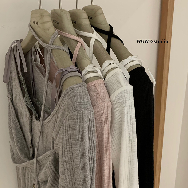 WGWE6906叠穿纯欲花边吊带针织开衫韩系两件套|undefined