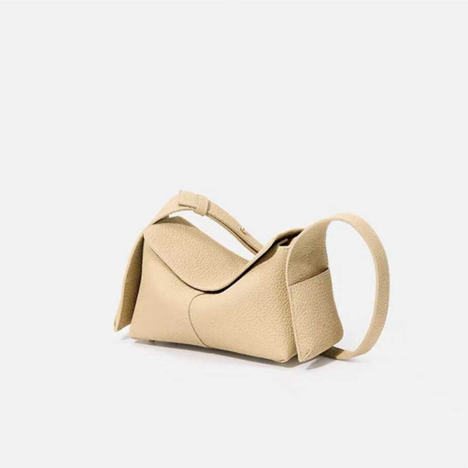 Mini eaves bag (almond yellow)