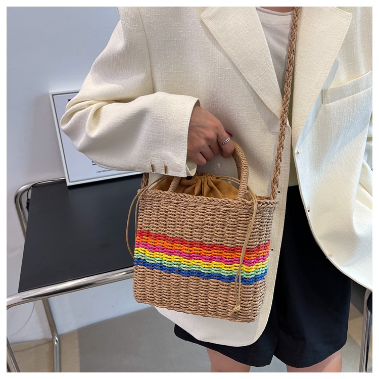 Frauen 2022 Sommer Neue Mode Einzelnen Schulter Achsel Stroh Woven Tasche display picture 3