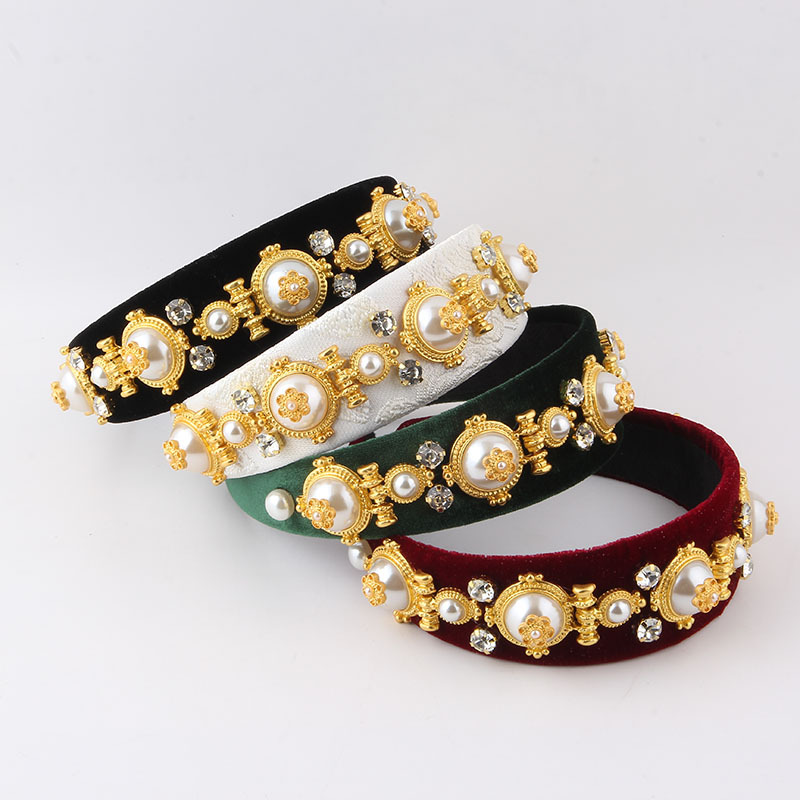 Vintage Style Flower Cloth Inlay Artificial Pearls Rhinestones Hair Band 1 Piece display picture 1