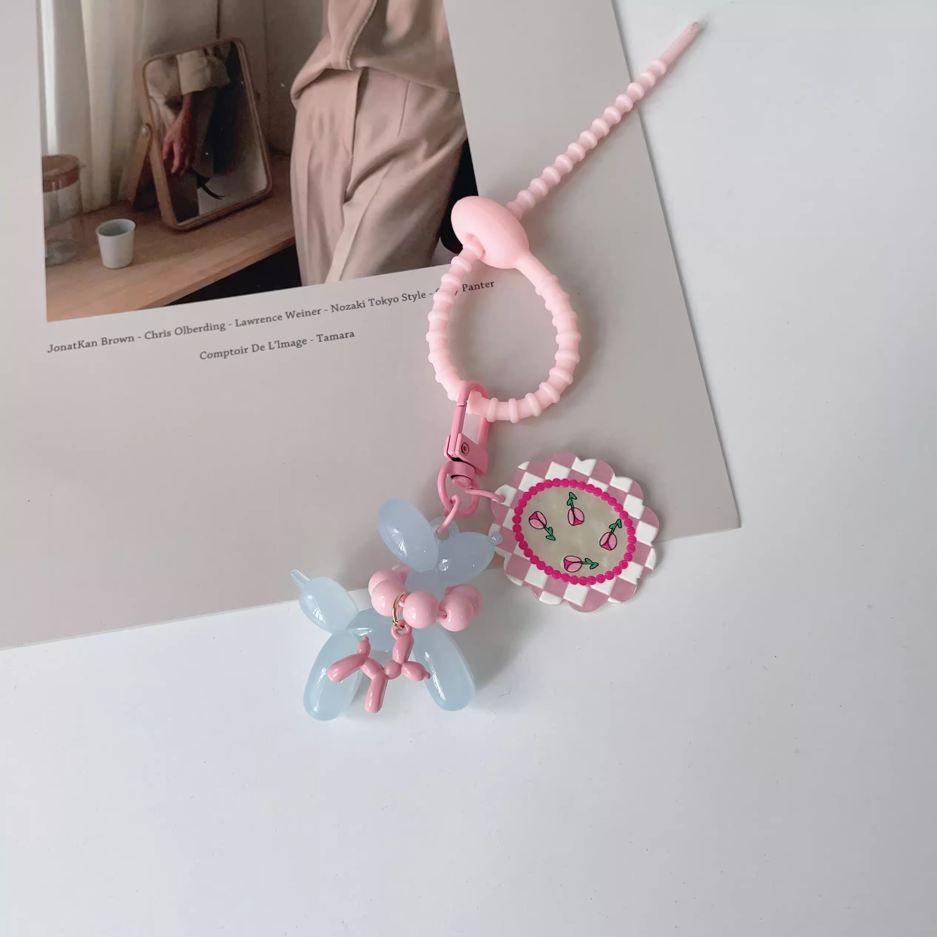 Anillo de piel rosa + gelatina Azul