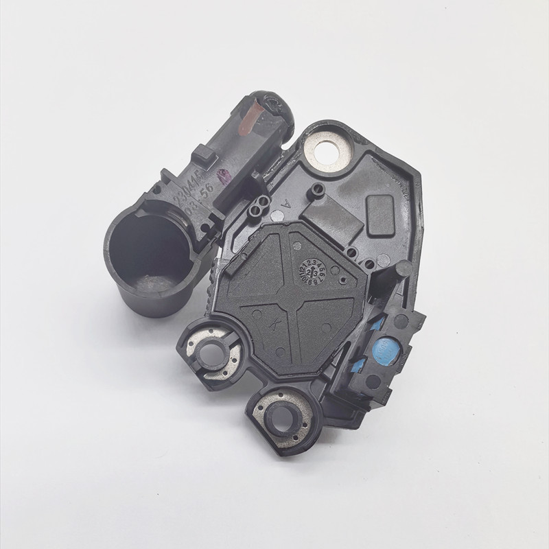 Generator Regulator Wholesale Suitable for Golf Sagitar Polo Skoda Octavia Valeo Original Voltage Stabilizer