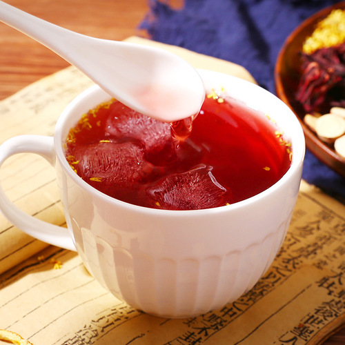 Sour plum soup bag tea no-cook black plum, hawthorn, tangerine peel and roselle combination sour and sweet summer refreshing cold drink sour plum soup