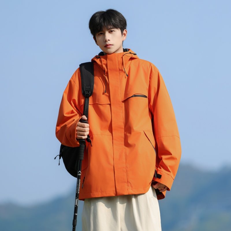 春秋季三合一户外冲锋衣夹克外套宽松百搭连帽登山服防水防风保暖