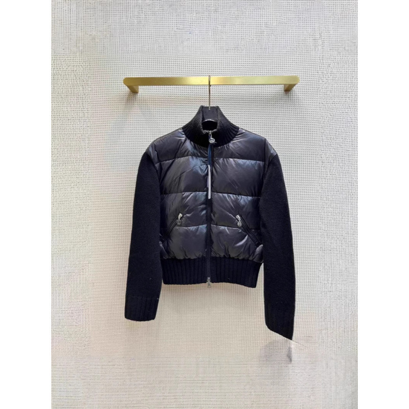 High-End Version of Mengjia Cardig Women's Knitted down Jacket with Embroidered Logo on the Back, Cream-Colored Puffer Jacket