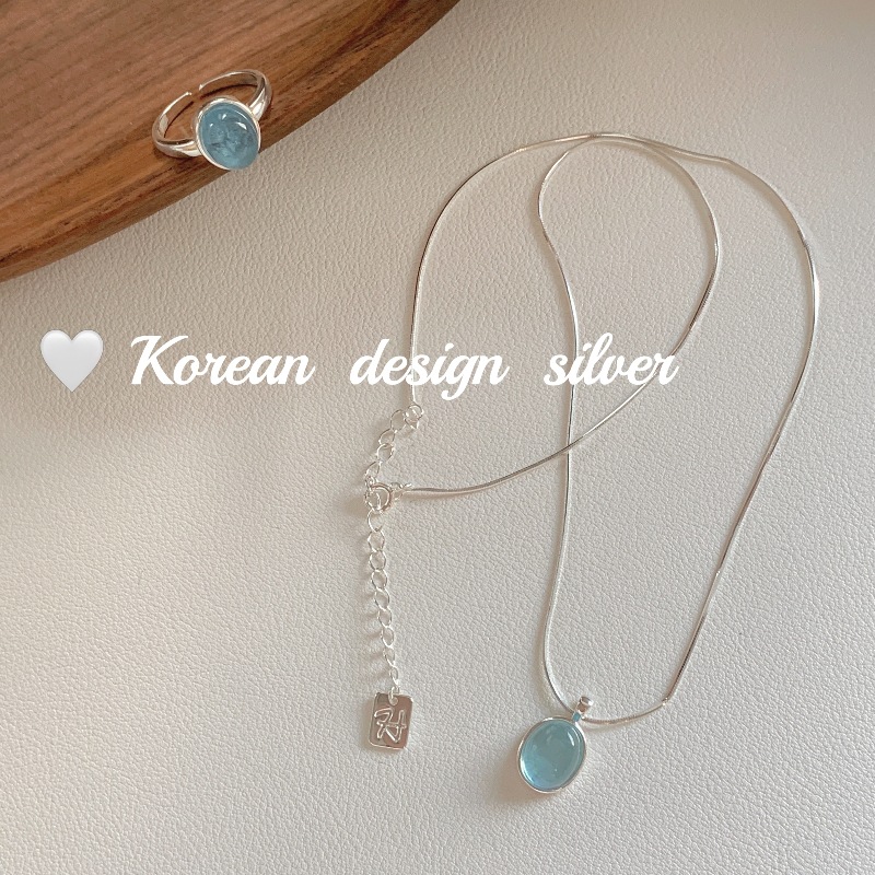 S925純銀天然海藍寶項鍊2023小眾設計感百搭橢圓吊墜蛇骨鏈飾品女