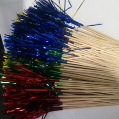 使い捨てフルーツピック、花火ピック、カクテルピック、ワインピック、デコレーションピック、クラフトピック、木製子供用フルーツフォーク、シンプルスタイル