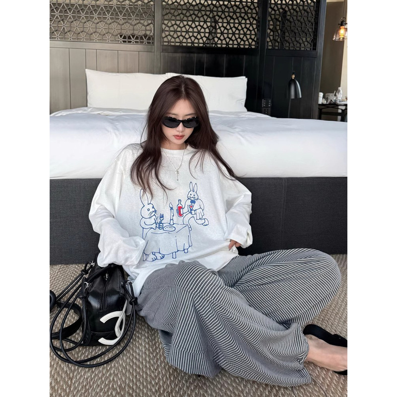 3386 #   Superniniyy Rabbit Restaurant & Line Slimming Look Cartoon Long-Sleeved Sun Protection Top T-Shirt