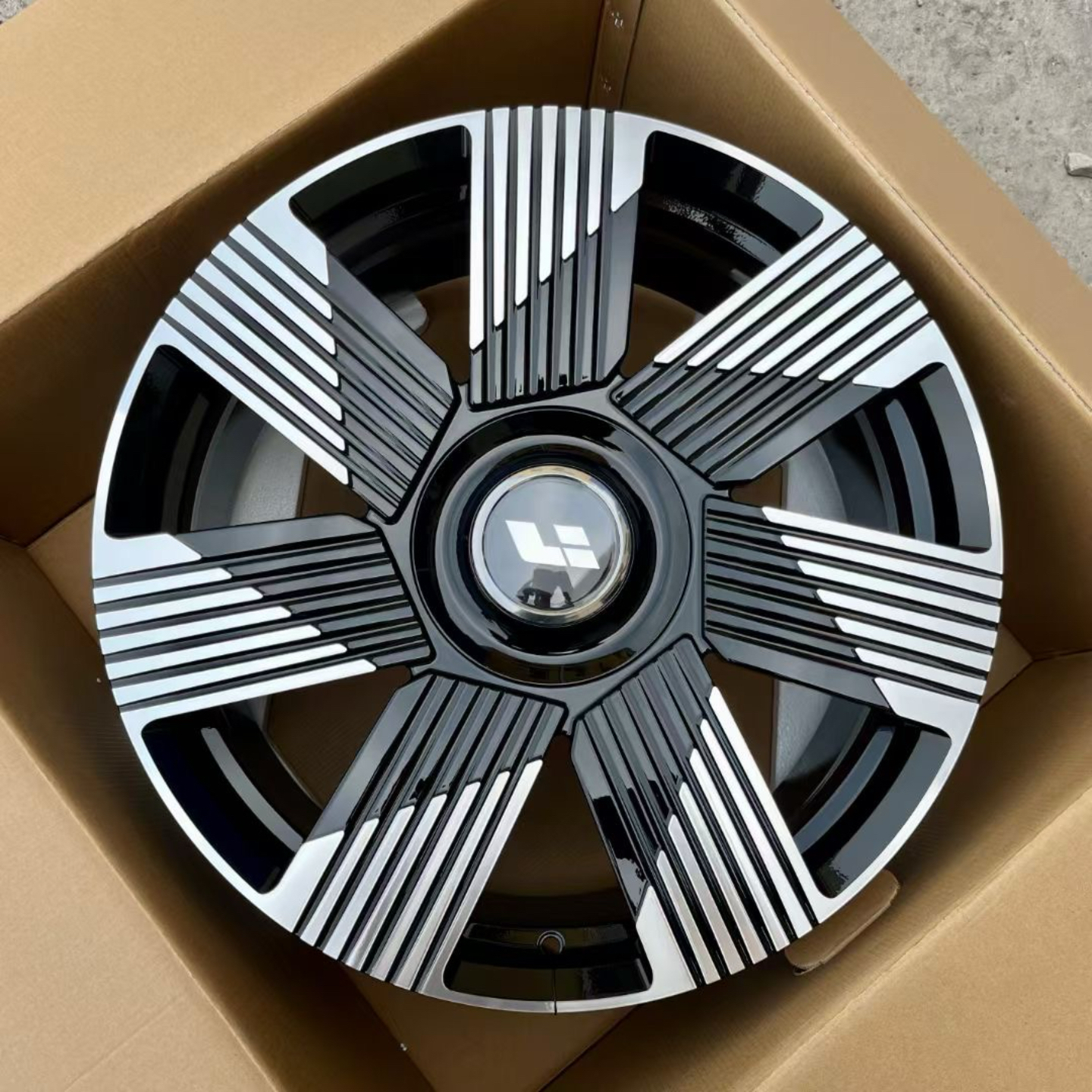 Suitable for 20, 21, 22inch Ideal Forged Wheel Modification L6 L7 L8 L9 One I8 Wheel Customization