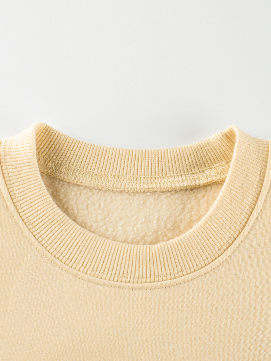 27 niños transfronterizos ropa infantil mano rápida TikTok transmisión en vivo suministro suéter de moda para niños Otoño e Invierno ropa de bebé para niños al por mayor