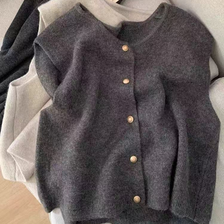 Pure Wool Sweater Women's Round Neck 100 Pure Wool Sleeveless Vest Cardigan Small Gold Buckle Design Vest Autumn and Winter New Trend