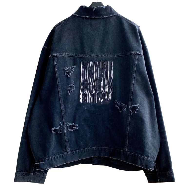 The Correct Version of "Refusing Inflation" Is in Stock. Bl's New Autumn and Winter Scratched Waterfall Denim Jacket Is the Same Style for Men and Women