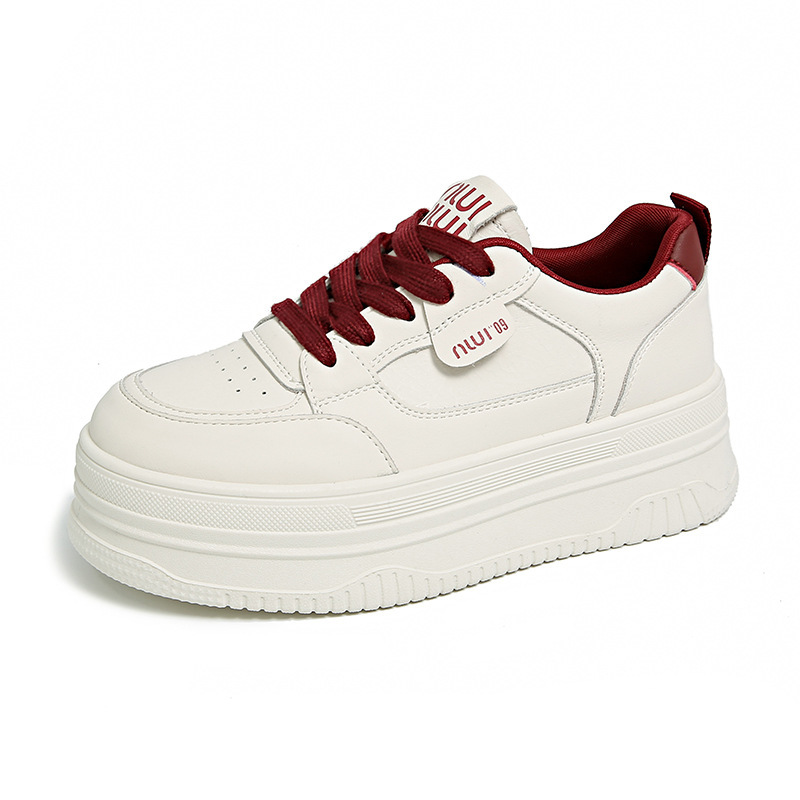 Muffin con suela gruesa zapatos blancos para mujeres 2025 nueva moda versátil cómodo ligero redondo correa zapatos de skate casuales