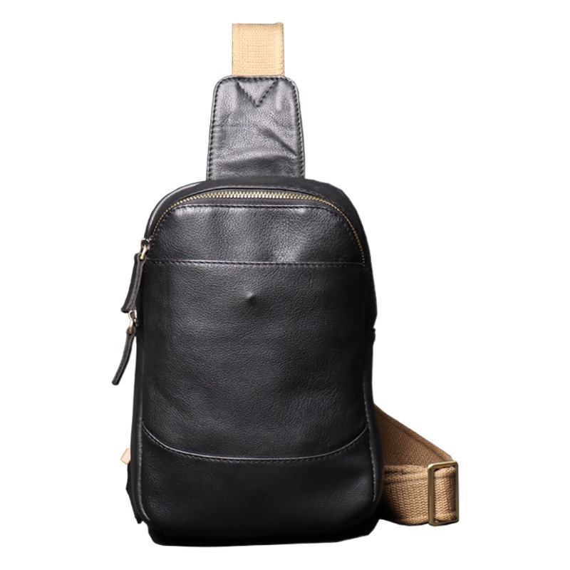 Foreign trade new cowhide men's USB chest bag genuine leather men's bag women's casual small shoulder bag large capacity messenger bag