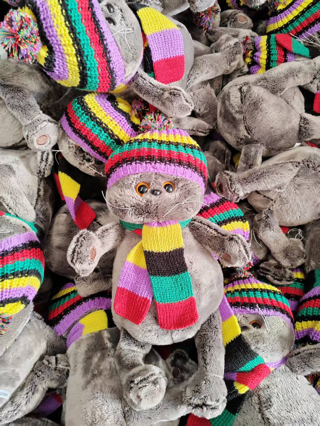 Süße Schwarze Katzen Plüschfigur Weiche Kätzchen Kuschelpuppe_voghion.com