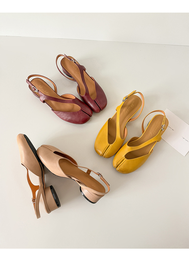 Sandal nữ da trâu chia ngón chân mũi trùm đế bệt — Đỏ (cao 1cm) chi tiết 27