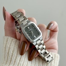 �S�ҹ���scottieԊ�ߵ�9743B����䓎��ֱ�r��Ů��