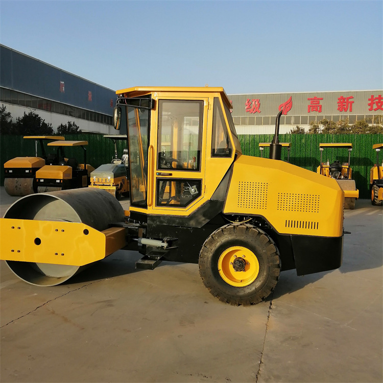 8吨驾驶防风雨压路机 小型钢轮管道回填土 楼宇铺垫砾石压实机
