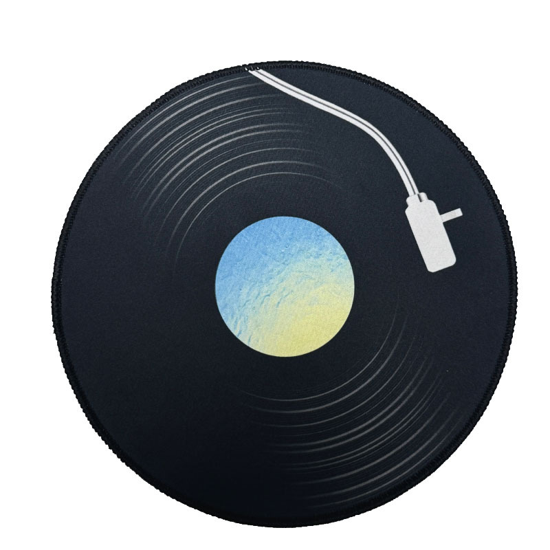 �ڽ���Ƭ�������� С����Ƹ����ְ����߱ر� ������ĥ�칫��Ϸ